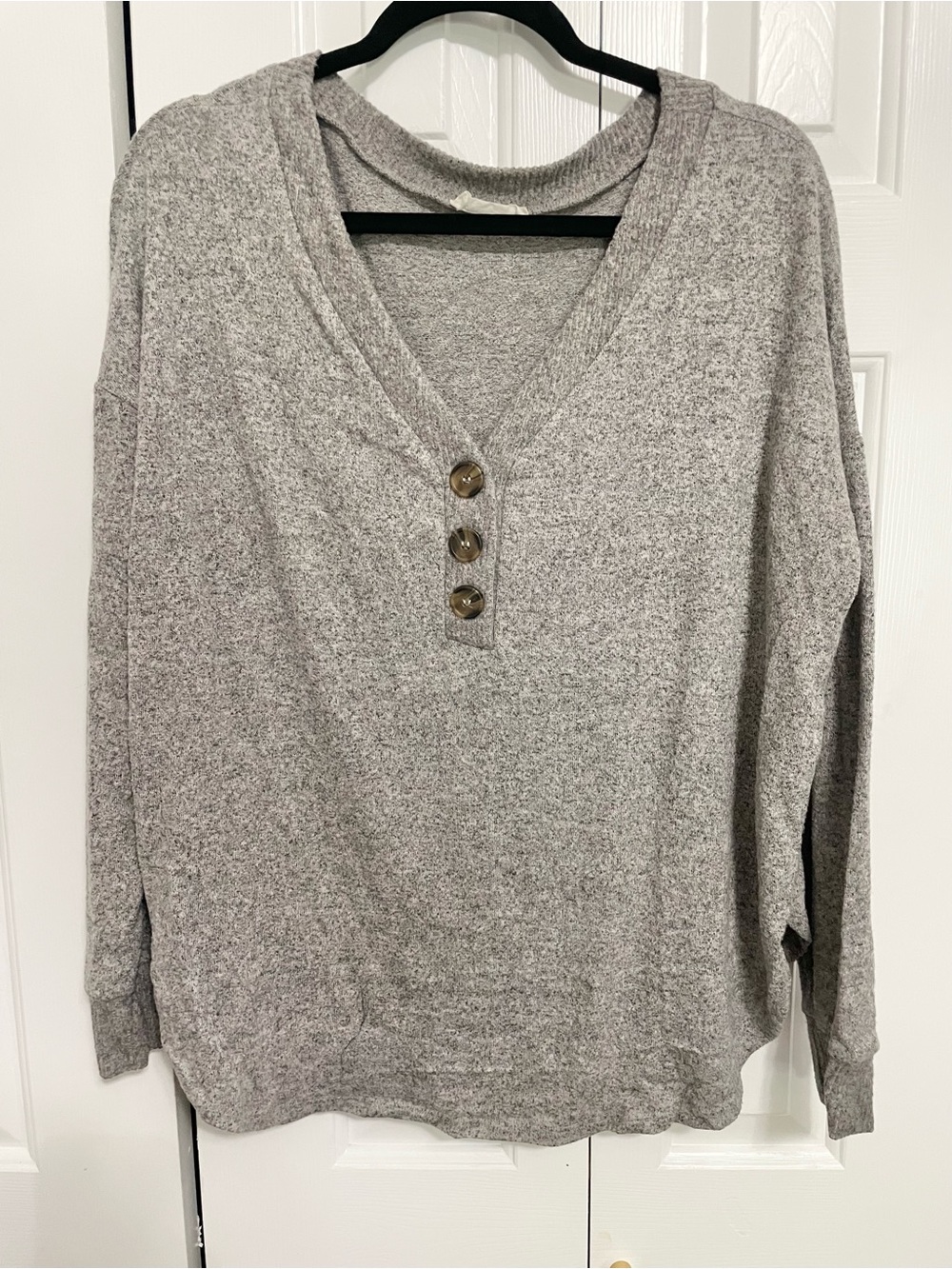 eesome Gray Heather Button-Trim Scoop Neck Sweater